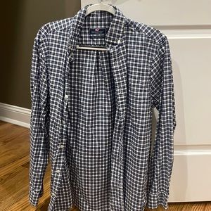 Vineyard Vines Classic Fit Tucker Shirt